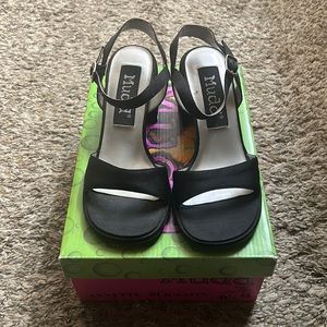 Black satin dress heels size 6 1/2